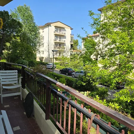 Art & Mare Apartament *