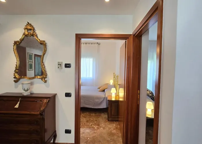 Apartment Art & Mare